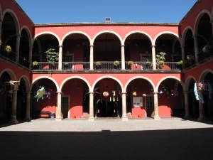 Casa de la Cultura, Leon